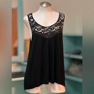 Ambiance Apparel Black Sleeveless Top w/ crochet detail 1X fit
